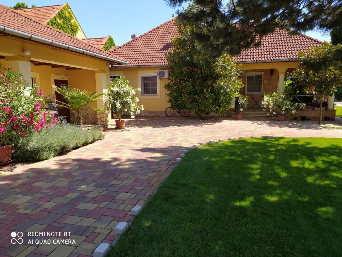 Spengler Apartman Harkány Εξωτερικό φωτογραφία