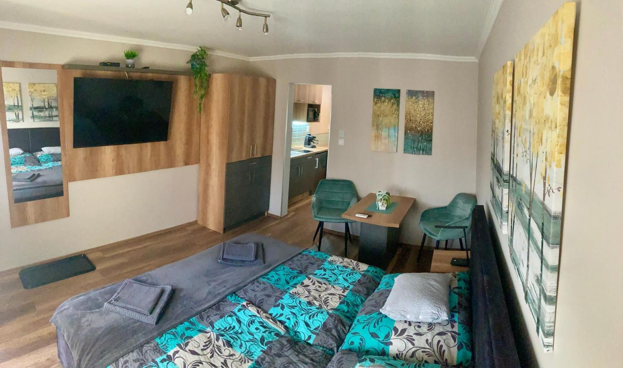 Spengler Apartman Harkány Δωμάτιο φωτογραφία